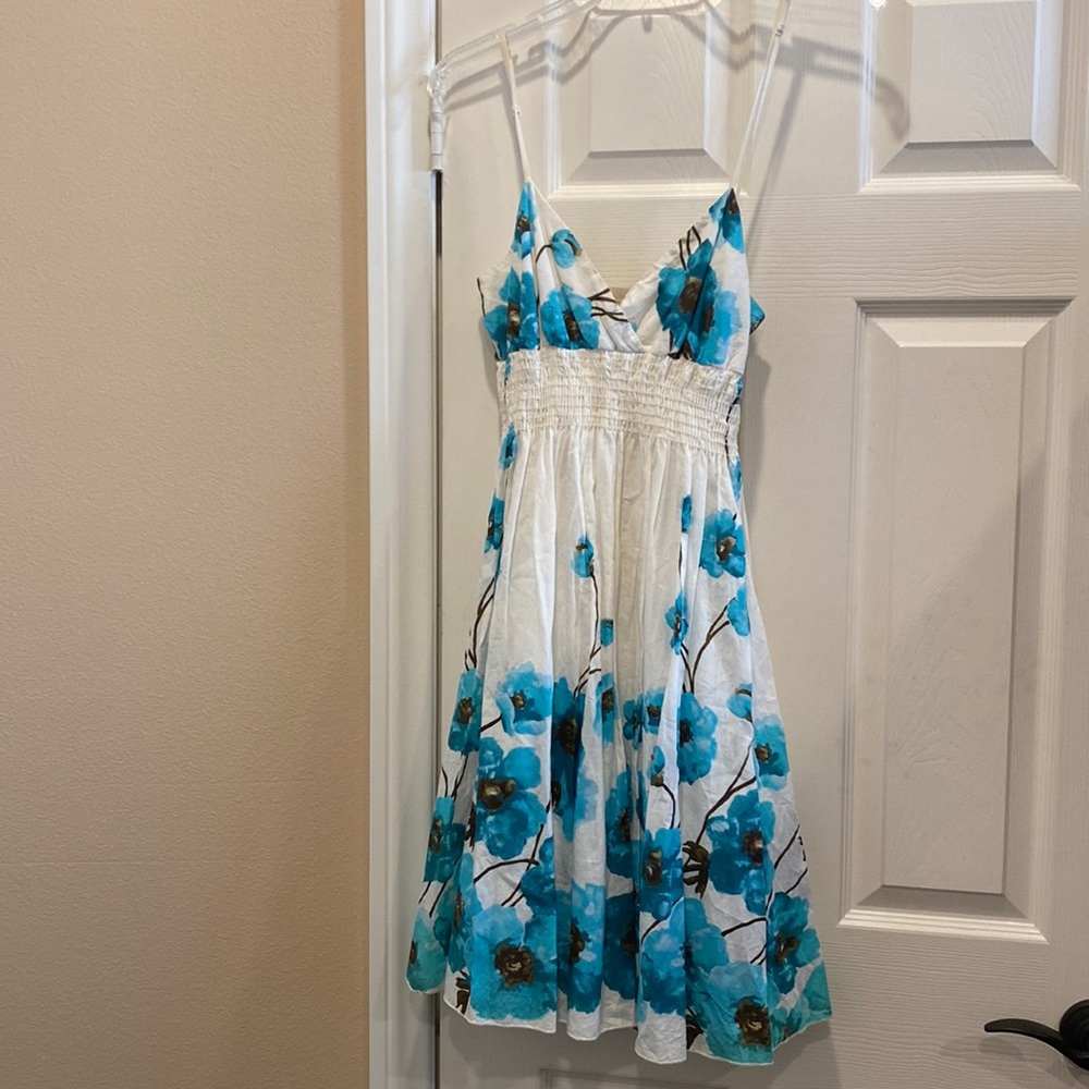 xxi brand floral print spaghetti strap lined dress with elastic bodice